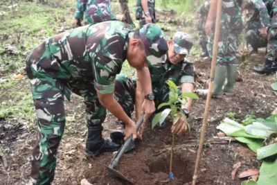 Hijaukan Lampung, Korem 043/Gatam Tanam 6.300 Batang Pohon