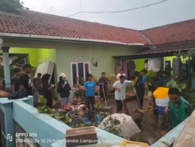 KNPI bersama RPL Bantu Korban Terdampak Banjir di Rajabasa, Bandar Lampung