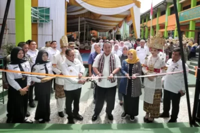 Gubernur Arinal Resmikan Masjid Ar-Rahman dan Ruang Praktik Siswa SMK Negeri 4 Bandar Lampung