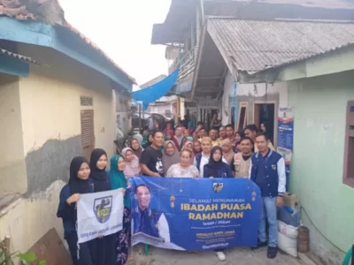 Himpunan Pemuda Hindu Bersama KNPI Lampung Berbagi Sembako di Kecamatan Panjang