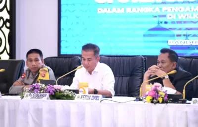PJ Gubernur Jabar Janji Perbaikan 320 Lubang Jalan Beres pada H-10 Lebaran