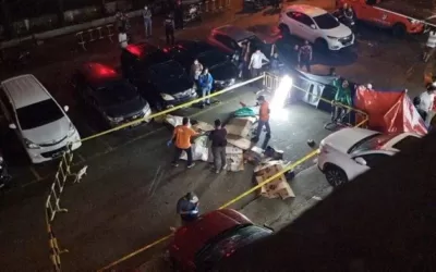 TKP Tewasnya 4 Orang di Apartemen Penjaringan: Digaris Polisi & Ditutup Plastik