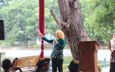 Pengabdian, Unila dan Forpimawa Tanam 400 Pohon dan Tebar Benih Ikan