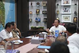 Gubernur Arinal Dukung Penuh WSL Krui Pro 2024 di Pantai Tanjung Setia,