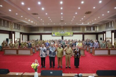 Pj. Gubernur Samsudin Dorong Pengentasan Kemiskinan Melalui Kearifan Lokal