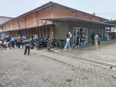 Jaga Toleransi, Babinsa Kel. Pasir Putih Bantu Jaga Kenyamanan GBI Soekanto Hatta Jambi