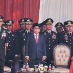 Pj. Gubernur Lampung Samsudin Menghadiri Upacara Peringatan Hari Bhayangkara Ke-78 di Mapolda Lampung