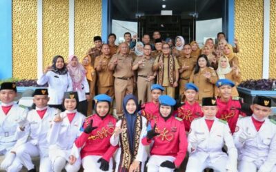 Pj. Gubernur Tinjau Pelaksanaan Penerimaan Peserta Didik Baru dan Daftar Ulang di Sejumlah Sekolah di Lamteng