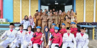 Pj. Gubernur Tinjau Pelaksanaan Penerimaan Peserta Didik Baru dan Daftar Ulang di Sejumlah Sekolah di Lamteng