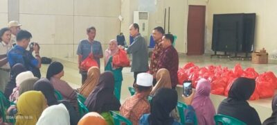 PWI Kabupaten Muaro Jambi Bagikan Paket Sembako