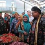 Pj. Gubernur Lampung Tinjau Pasar Pekalongan dan Gudang Bulog Lamtim