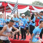 Pj. Gubernur Samsudin Lepas 1.700 Peserta Pemuda Run dalam Rangka HUT RI Ke-79 dan HUT KNPI Ke-51