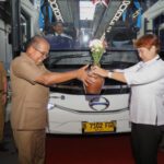 Pj. Gubernur dan Dirut Perum Damri Luncurkan 26 Bus Damri Baru dan Resmikan Fasilitas Ruang Tunggu