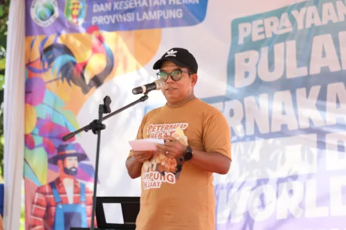 Pj. Gubernur Lampung Hadiri Bulan Bakti Peternakan dan World Rabies Day 2024