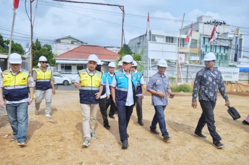 Sekda Provinsi Lampung Tinjau Progres Pembangunan Masjid Al-Bakrie