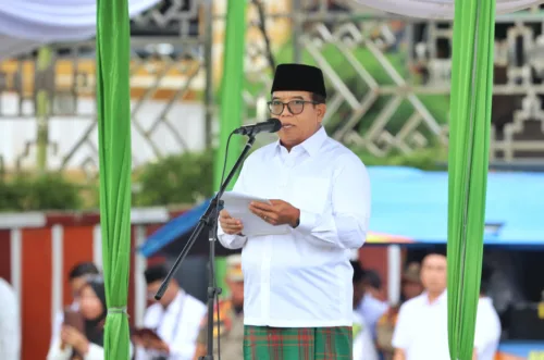 Pj. Gubernur Lampung Pimpin Upacara Hari Santri 2024, Tegaskan Peran Santri dalam Meraih Masa Depan Bangsa