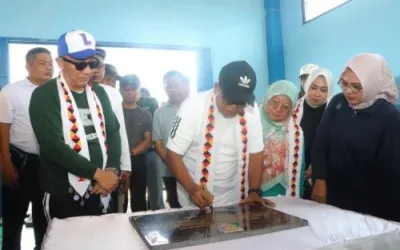 Penjabat Gubernur Lampung Galakkan Penanggulangan Stunting di Tanggamus, Berikan Bantuan dan Resmikan TPI Higienis