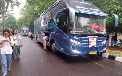 Berakhir Damai, Agen Travel Berangkatkan Mahasiswa Prodi Bahasa Lampung KKL ke Bali