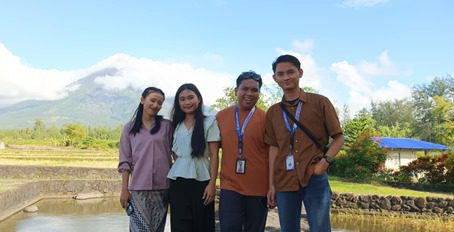 Enam Mahasiswa FKIP Unila Sukses Ikuti Program SEA Teacher 2024 sebagai Guru Magang di Filipina