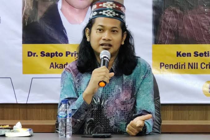 Negara Islam Indonesia (NII) Crisis Center,
