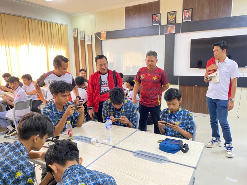 ESI Provinsi Lampung Sukses Buka Kompetisi E-Sports Piala Gubernur E-Sports Lampung 2024 Tingkat Pelajar Se-Provinsi Lampung
