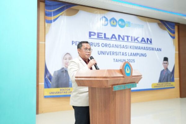 Unila Kukuhkan 37 Organisasi Kemahasiswaan Tingkat Universitas