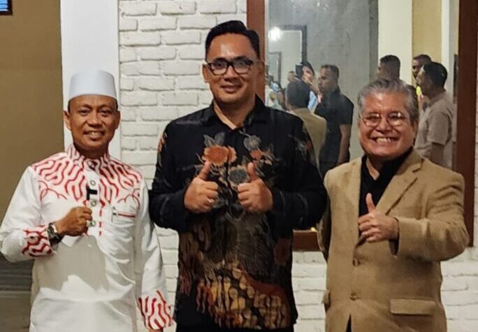 Kapolres Seram Bagian Barat Terima Penghargaan dari Kemenag: “Semua Ini Untuk SBB”