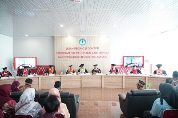 Promosi Doktor Hukum ke-30 di Unila: Model BUMdes Berbadan Hukum