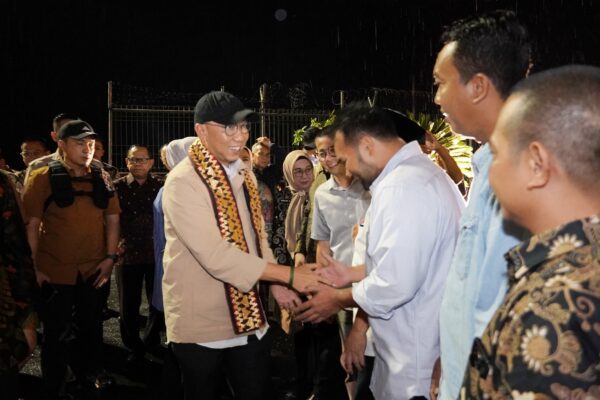 Gubernur Rahmat Mirzani Djausal Tiba di Lampung Usai Ikuti Retreat di Akmil Magelang
