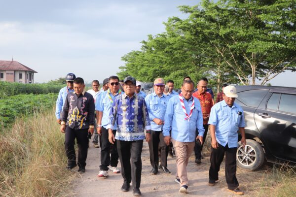 Pj. Gubernur Lampung Tinjau Bumi Perkemahan, Dorong Pramuka Berkontribusi dalam Pembangunan Daerah