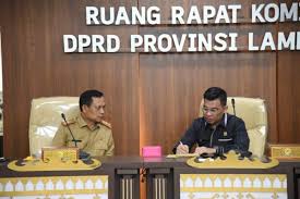 DPRD Provinsi Lampung Janji Perjuangkan Nasib Guru Honorer R3 Menjadi PPPK Penuh Waktu