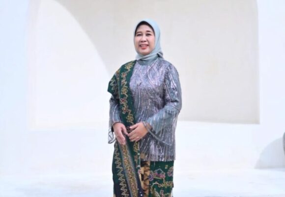 Lusmeilia Afriani: Kiprah Kartini Modern dari Universitas Lampung