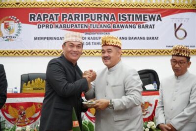 Paripurna HUT Ke-16 Tubaba, “Melanjutkan Langkah Menuju Tubaba”