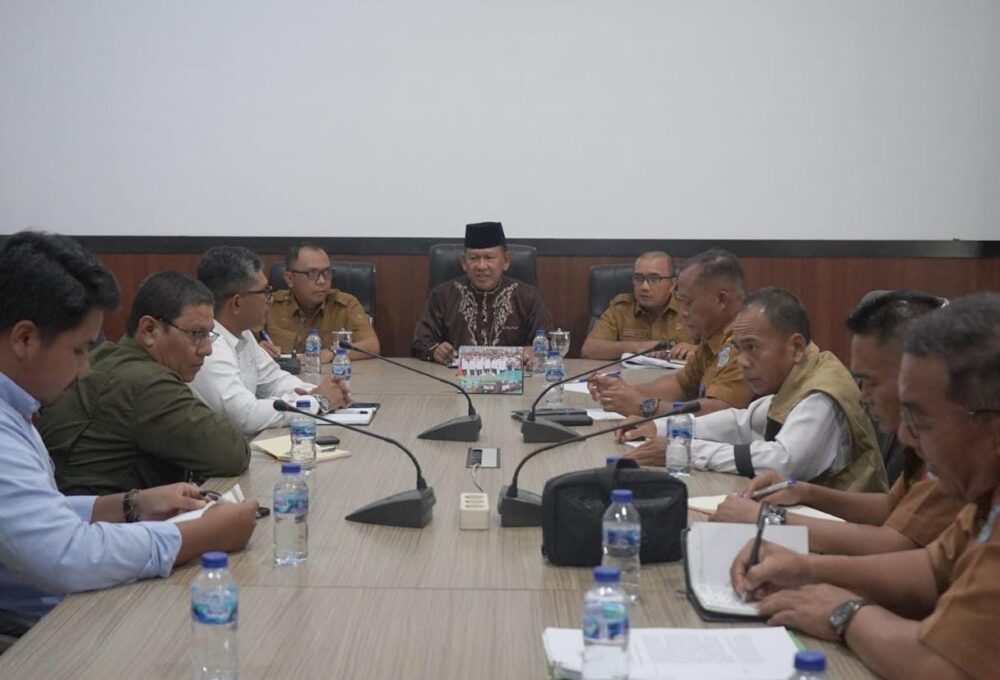 Wabup H A Khafidh Mediasi Kisruh Warga dengan PT AIP