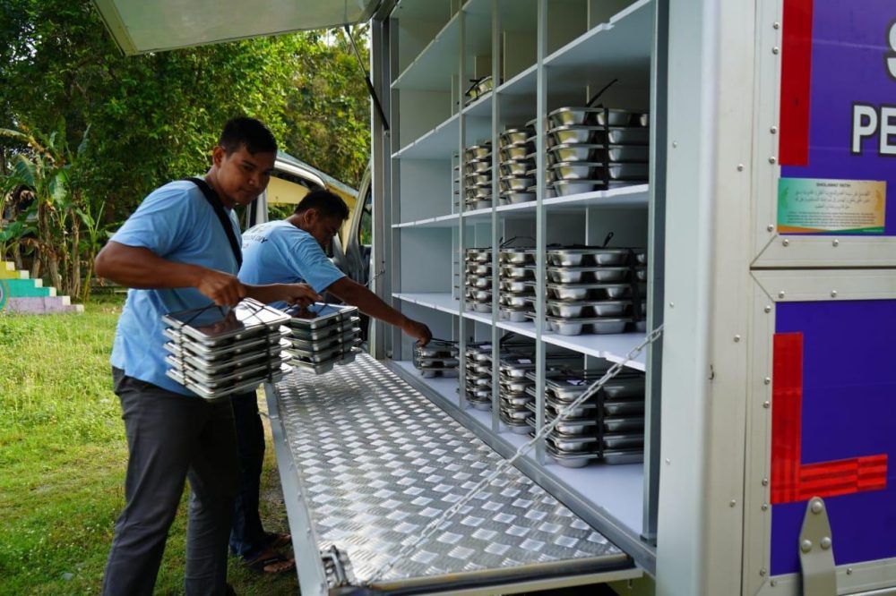 SPPG Polda DIY Salurkan 1.954 Paket Makan Bergizi Gratis ke siswa Kulonprogo
