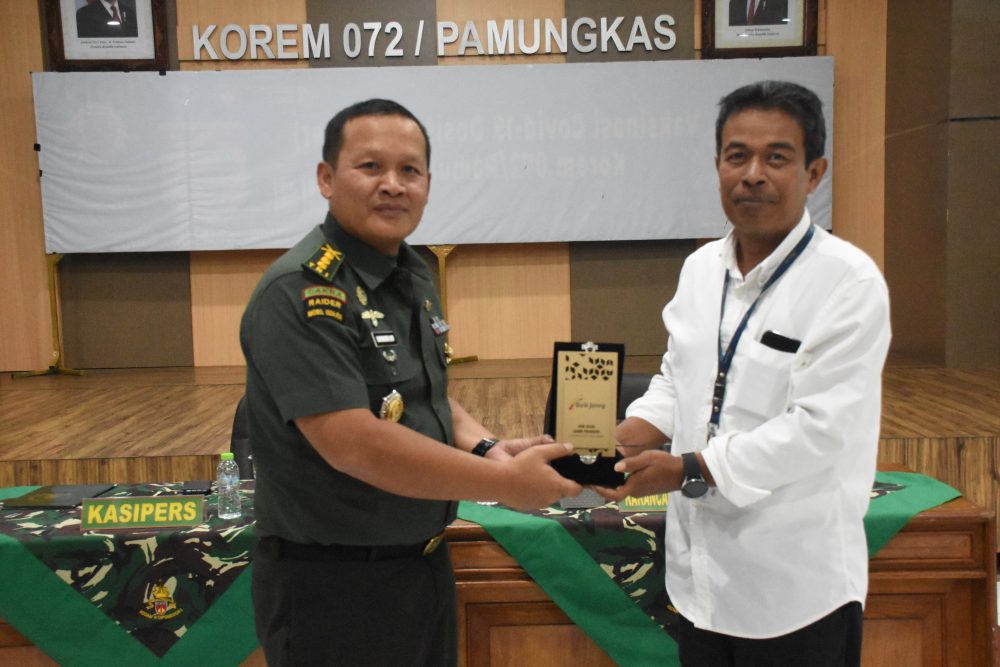 Prajurit dan PNS Korem 072/Pamungkas Ikuti Sosialisasi Bank Jateng