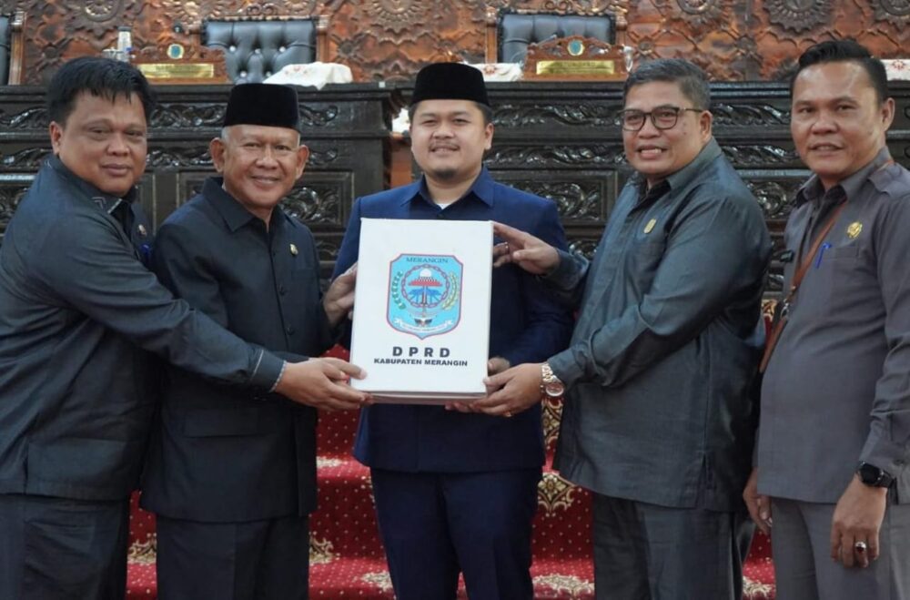 Bupati Sampaikan Rancangan Perubahan KUA dan PPAS 2025