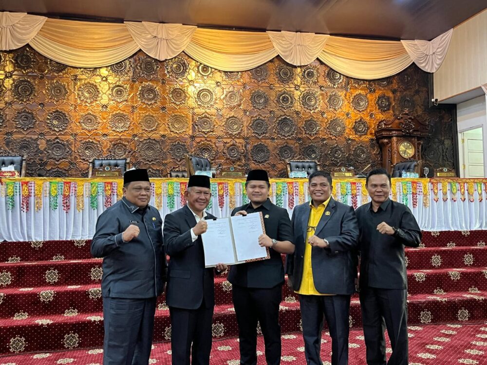 Pemkab dan DPRD Merangin Sepakati 5 Ranperda Inisiatif Menjadi Perda