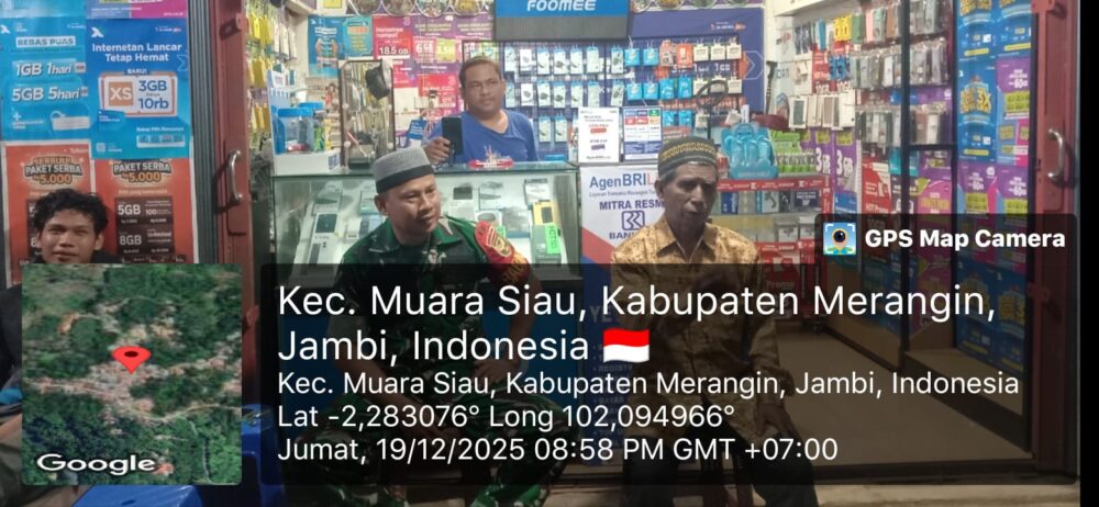 Komsos Malam Koramil 420-06/Muara Siau Pererat Silaturahmi dengan Warga