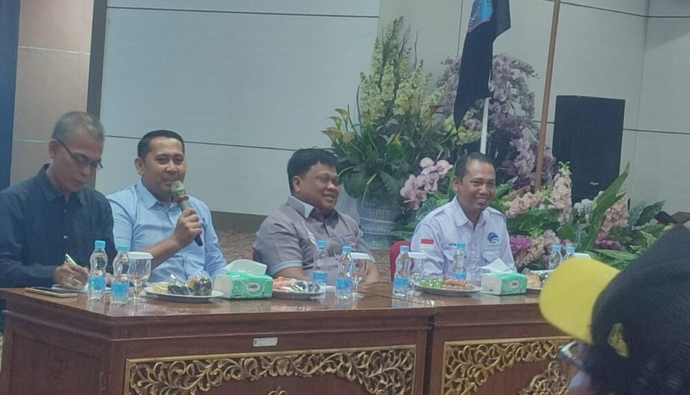 Bupati H M Syukur Sebut Wartawan dan Pemkab Satu Tujuan