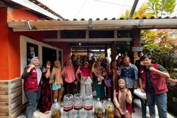 Mahasiswa KKN Gelar Program Bulega dan Demonstrasi POC