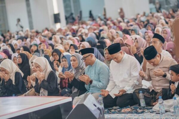 Gubernur Lampung Hadiri Doa untuk Negeri HUT ke-18 TV One di Masjid Al-Bakrie Bandar Lampung