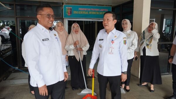 Gubernur Lampung Terbitkan Instruksi Korve 2026: ASN Wajib Bersih-Bersih Rutin, Dukung Gerakan ASRI Presiden