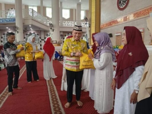 Penutupan Syiar Ramadan 1447 H / 2026 M, Pemkot Metro Bagikan 2.500 Bingkisan