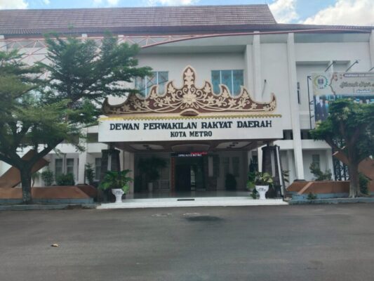 Rapat Tertutup DPRD Metro, Dari Pembahasan Pinjaman Hingga Isu “Titipan” Paket Proyek Anggota Dewan