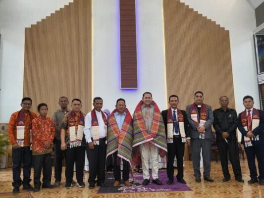 Khidmatnya Peringatan HUT ke-40 HKBP Hitam Ulu, Bupati M. Syukur Ajak Umat Merawat Kerukunan
