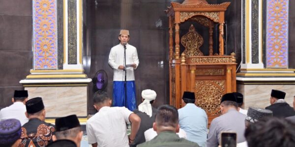 Iduladha di Desa Kemukus, Bupati Egi Serukan Kurban Bersih dan Gerakan HELAU untuk Lampung Selatan