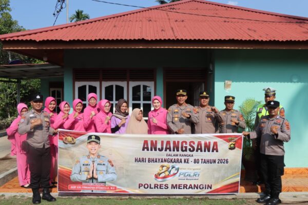 Peringati Hari Bhayangkara Ke-80 Tahun 2026, Kapolres Merangin Pimpin Anjangsana ke Purnawirawan, Warakauri dan Panti Asuhan